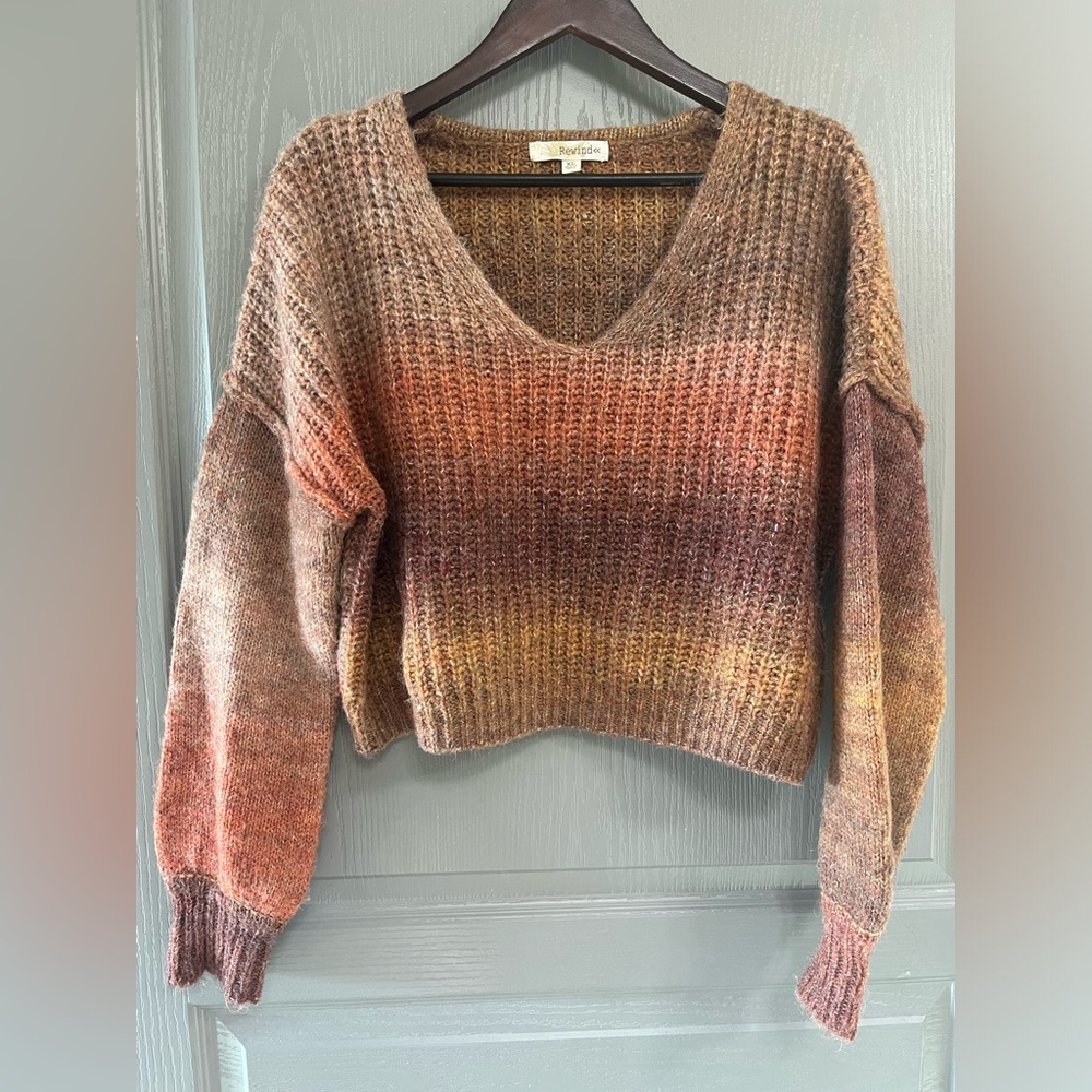 XL hombre rewind cropped v-neck sweater